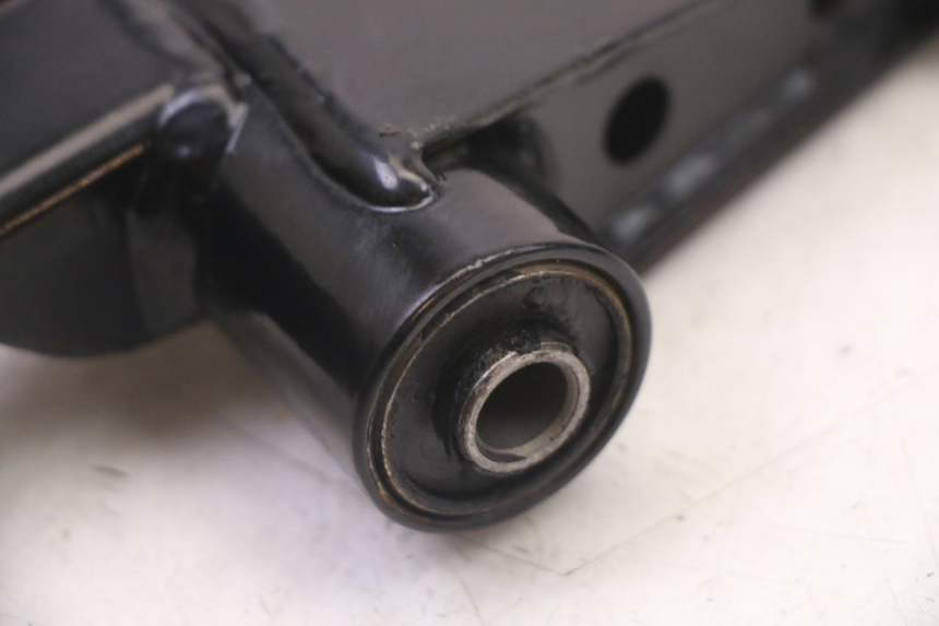 photo de SUPPORT MOTEUR PEUGEOT KISBEE 4T 50 (2018 - 2022) - Vue d’ensemble