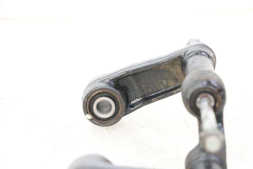 photo de SUPPORT MOTEUR KYMCO DINK STREET 125 (2009 - 2014) - Gros plan technique