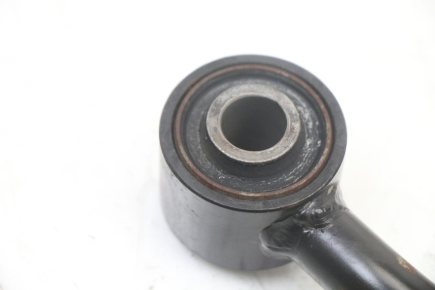 photo de SUPPORT MOTEUR KYMCO XCITING 500 (2007 - 2010) - Autre angle de vue