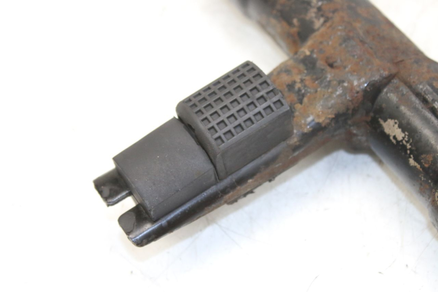 photo de SUPPORT MOTEUR PIAGGIO LIBERTY 4T 50 (2004 - 2008) - Gros plan technique