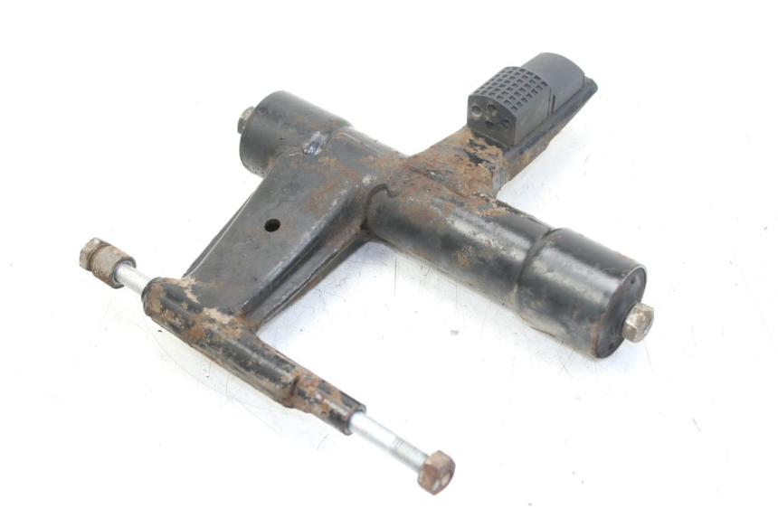 photo de SUPPORT MOTEUR PIAGGIO LIBERTY 4T 50 (2004 - 2008) - État de surface