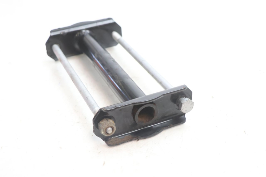 photo de SUPPORT MOTEUR PEUGEOT LUDIX ONE 50 (2004 - 2013) - Détail de la pièce