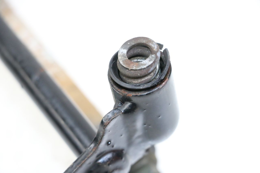 photo de SUPPORT MOTEUR MBK MACH G AC 50 (2002 - 2014) - Autre angle de vue