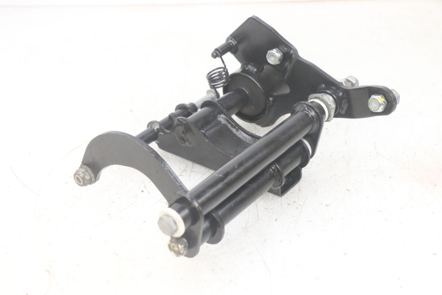 photo de SUPPORT MOTEUR PIAGGIO MP3 HPE 300 (2019 - 2026) - Zoom état d’usage