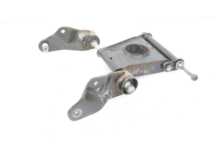 photo de SUPPORT MOTEUR PIAGGIO MP3 LT 400 (2007 - 2012) - Zoom état d’usage