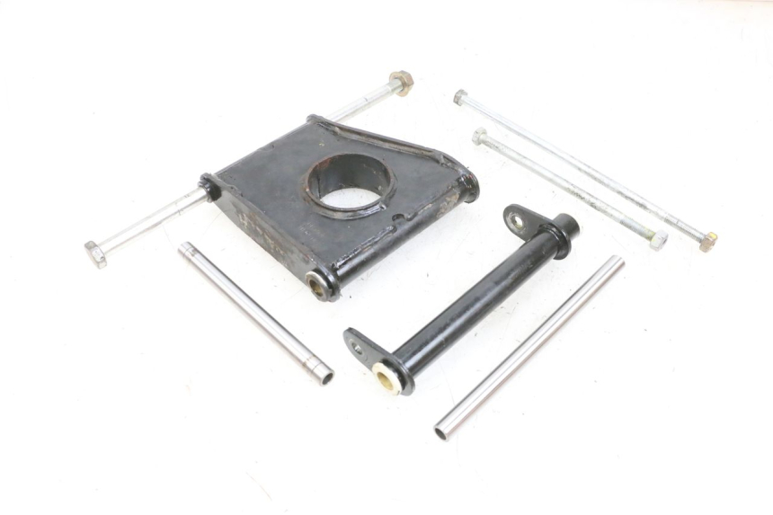 photo de SUPPORT MOTEUR PIAGGIO MP3 LT 400 (2007 - 2012) - Vue principale