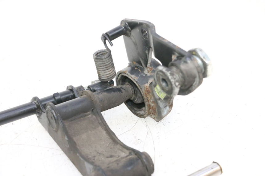 photo de SUPPORT MOTEUR PIAGGIO MP3 LT 300 (2010 - 2016) - Inspection visuelle