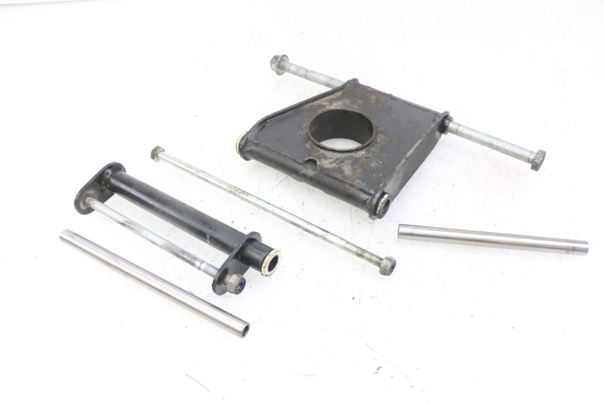 photo de SUPPORT MOTEUR PIAGGIO MP3 500 (2011 - 2015) - Vue principale