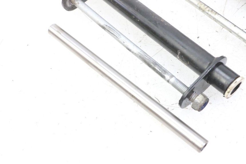 photo de SUPPORT MOTEUR PIAGGIO MP3 500 (2011 - 2015) - Vue d’ensemble