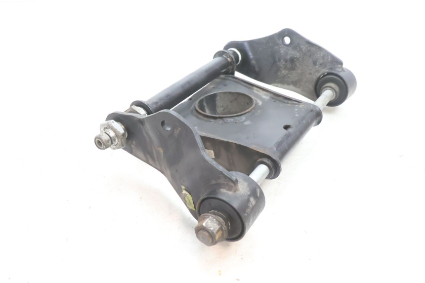 photo de SUPPORT MOTEUR PIAGGIO MP3 500 (2016 - 2018) - Autre angle de vue