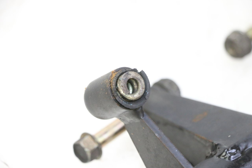 photo de SUPPORT MOTEUR KYMCO LIKE 4T 50 (2019 - 2025) - Points de fixation