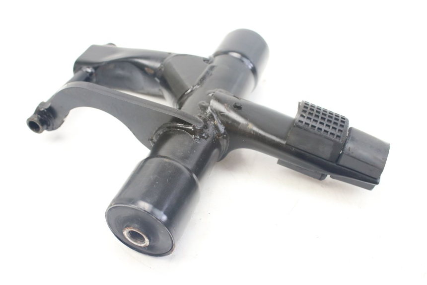 photo de SUPPORT MOTEUR PIAGGIO NEW TYPHOON 50 (2018 - 2021) - Gros plan technique