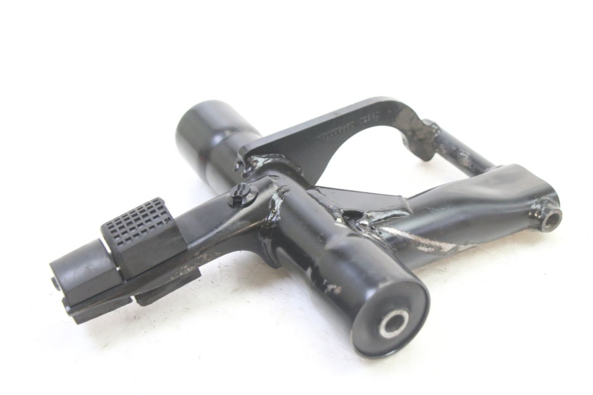 photo de SUPPORT MOTEUR PIAGGIO NEW TYPHOON 50 (2018 - 2021) - Points de fixation