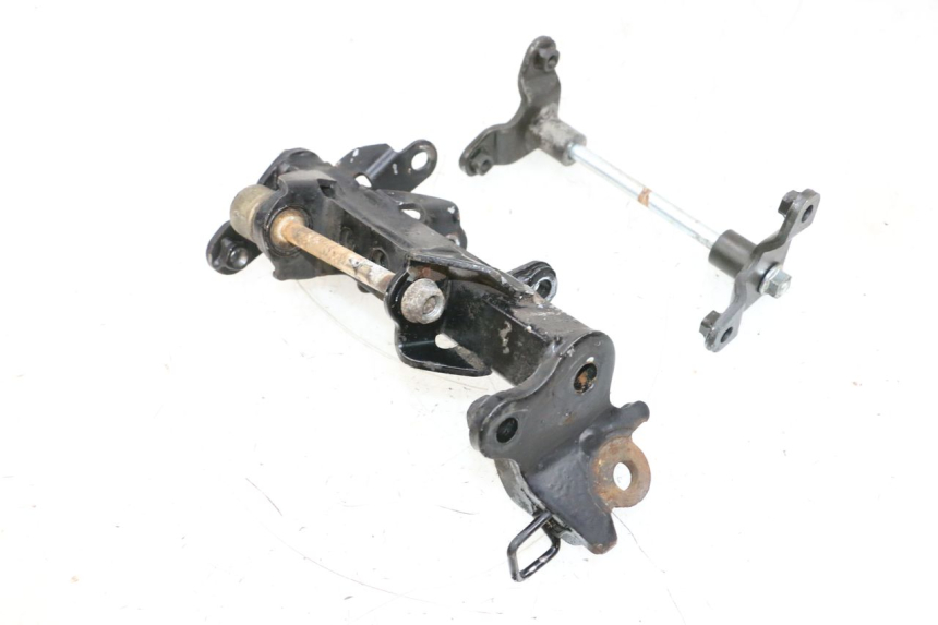 photo de SUPPORT MOTEUR HONDA NSR R 125 (1994 - 2003) - Zoom état d’usage
