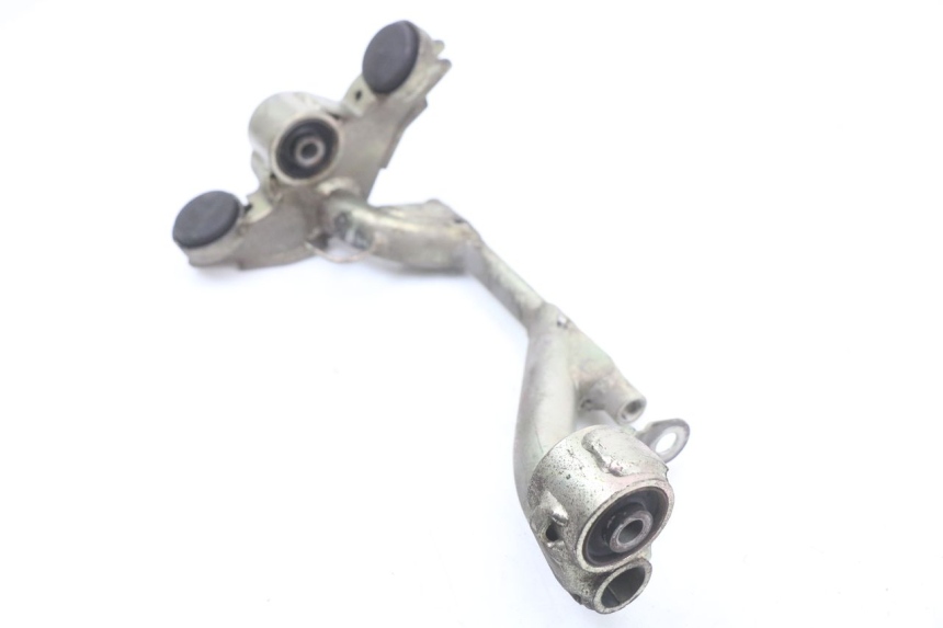 photo de SUPPORT MOTEUR HONDA PCX (JF28) 125 (2009 - 2011) - Gros plan technique