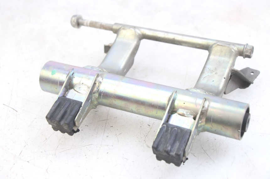 photo de SUPPORT MOTEUR HONDA PCX (JF47) 125 (2012 - 2013) - Détail de la pièce