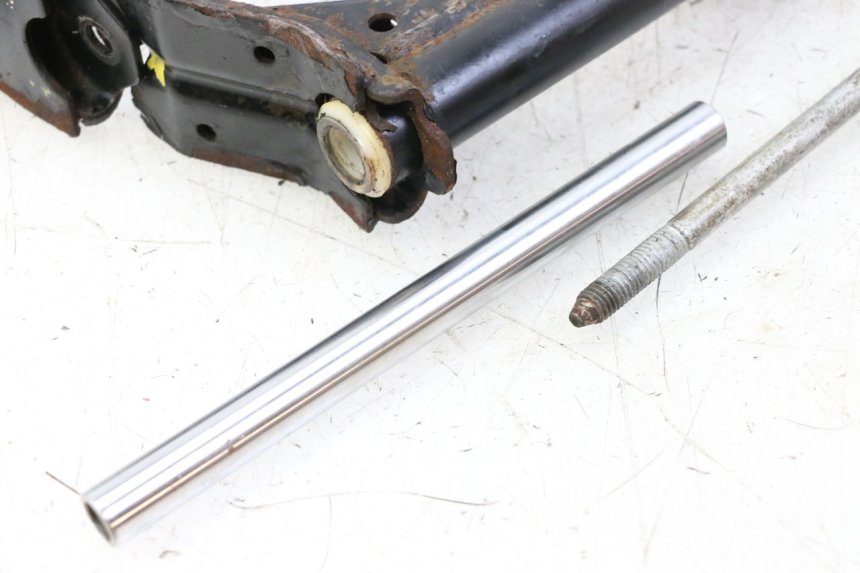 photo de SUPPORT MOTEUR PEUGEOT SATELIS COMPRESSOR K15 125 (2006 - 2009) - Vue d’ensemble