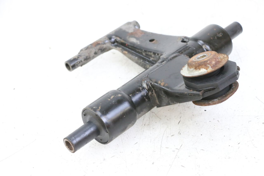 photo de SUPPORT MOTEUR PIAGGIO VESPA S 2T 50 (2007 - 2014) - Gros plan technique