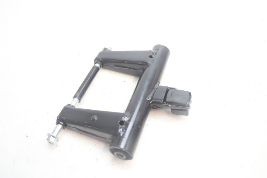 photo de SUPPORT MOTEUR JM MOTORS R-MAX TECH 50 (2024 - 2026) - État de surface