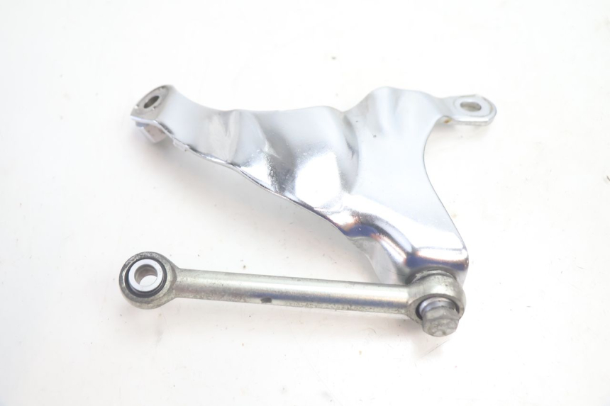 photo de SUPPORT MOTEUR HARLEY DAVIDSON ROAD GLIDE FLTRXSE 1920 (2018 - 2022) - Détail de la pièce