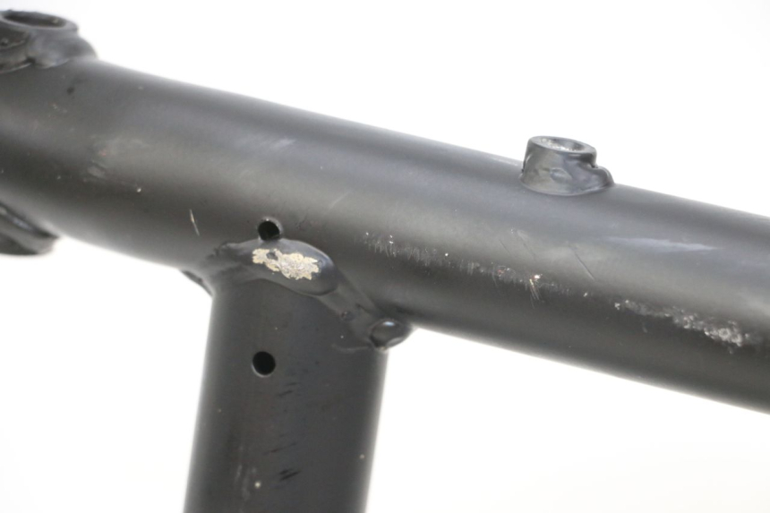 photo de SUPPORT MOTEUR ROYAL ENFIELD SCRAM 411 (2022 - 2024) - Autre angle de vue