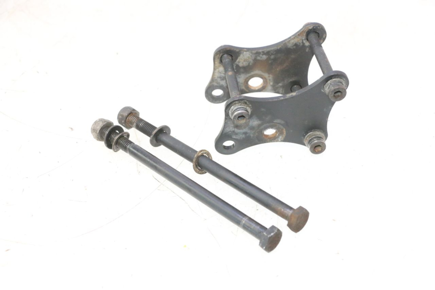 photo de SUPPORT MOTEUR MZ RT 125 (2000 - 2008) - Autre angle de vue