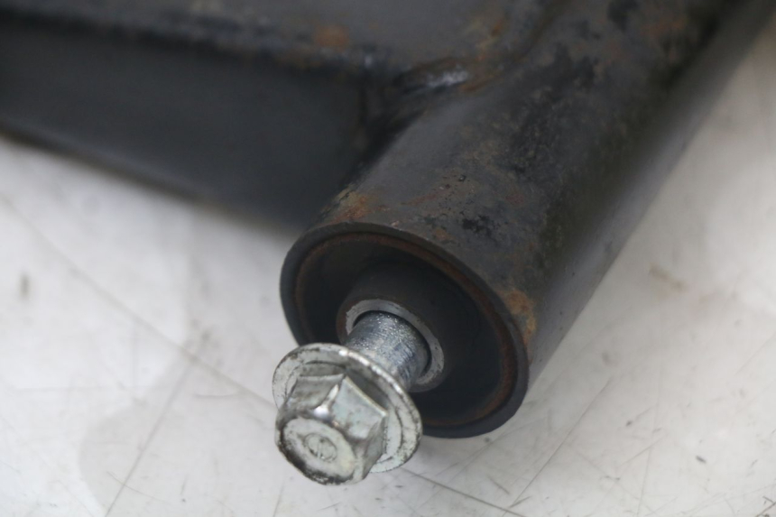 photo de SUPPORT MOTEUR JM MOTORS SANTANA 50 (2014 - 2023) - État de surface