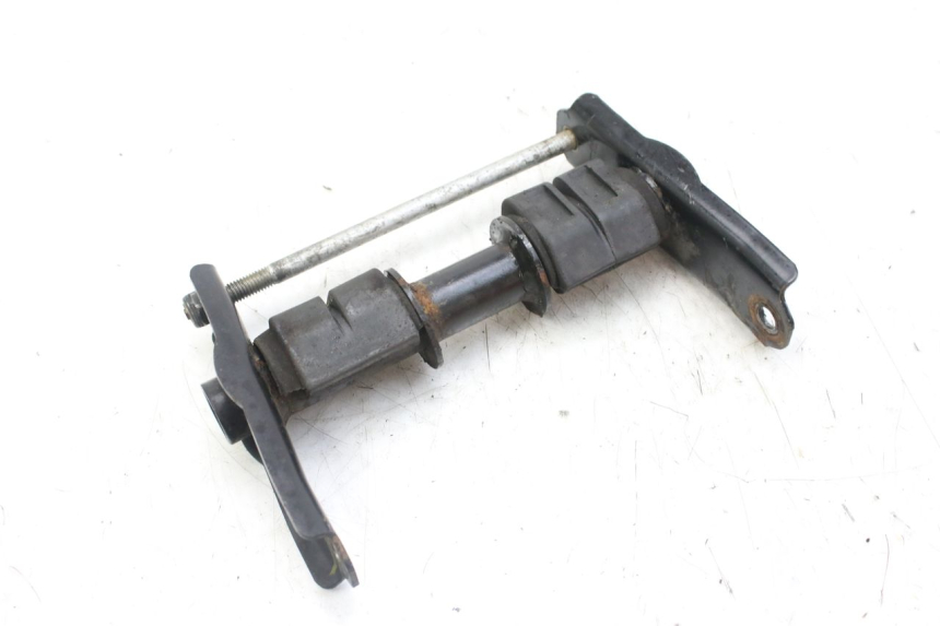 photo de SUPPORT MOTEUR PEUGEOT SATELIS 125 (2010 - 2012) - Autre angle de vue