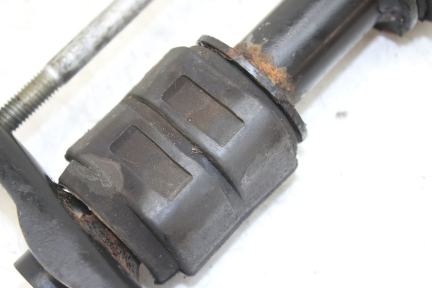 photo de SUPPORT MOTEUR PEUGEOT SATELIS 125 (2010 - 2012) - Marquages et références