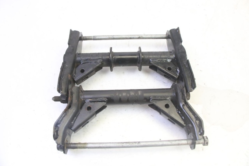 photo de SUPPORT MOTEUR PEUGEOT SATELIS 125 (2013 - 2018) - Vue principale