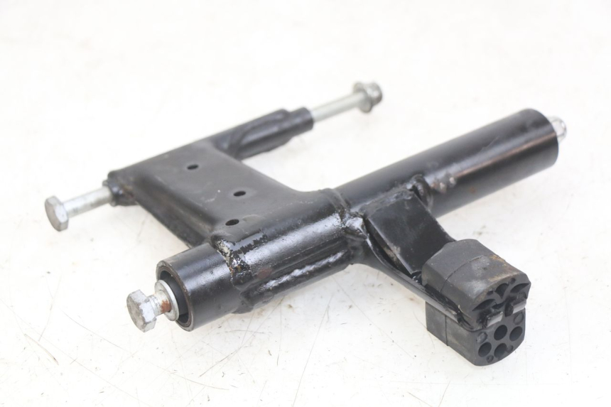 photo de SUPPORT MOTEUR APRILIA SCARABEO 100 (2003 - 2012) - Vue principale