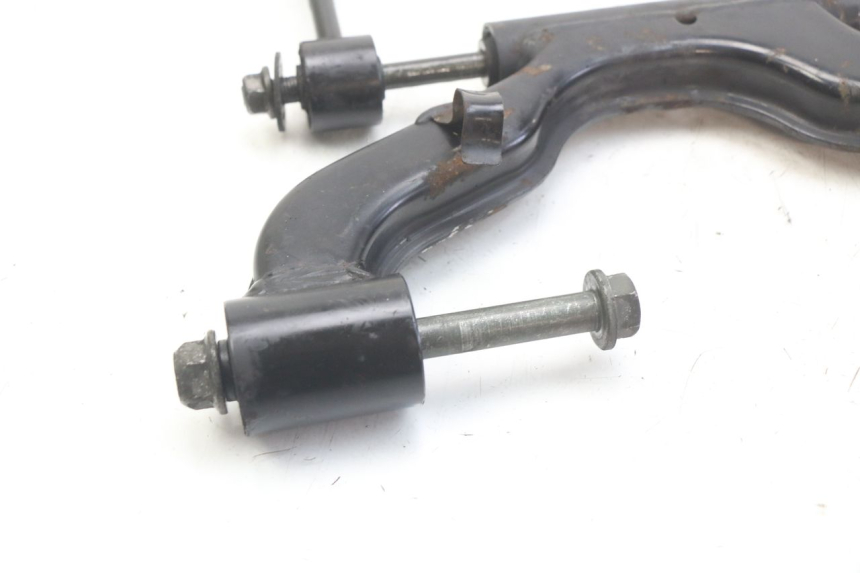 photo de SUPPORT MOTEUR MBK SKYCRUISER 125 (2006 - 2009) - Gros plan technique