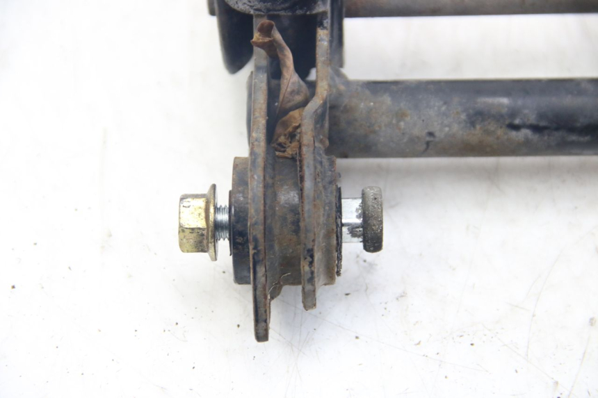 photo de SUPPORT MOTEUR MBK SKYLINER 125 (1998 - 2001) - Points de fixation