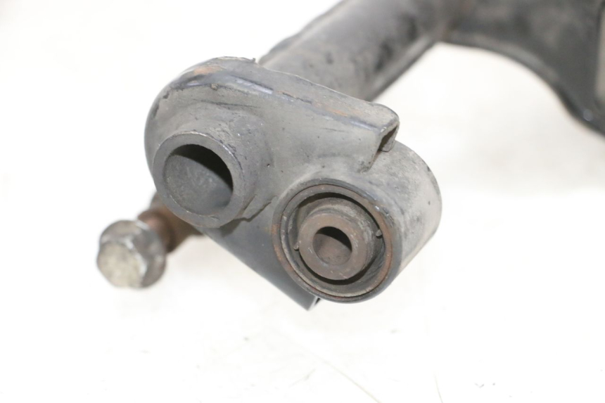 photo de SUPPORT MOTEUR PEUGEOT SPEEDFIGHT 4 4T EFI 50 (2021 - 2025) - Gros plan technique