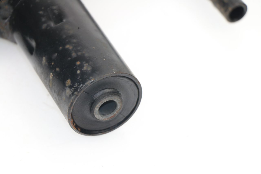 photo de SUPPORT MOTEUR APRILIA SPORT CITY 2T 50 (2008 - 2012) - Détail de la pièce