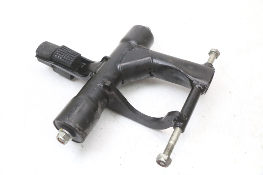 photo de SUPPORT MOTEUR APRILIA SR 2T 50 (2018 - 2022) - Autre angle de vue