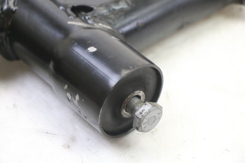 photo de SUPPORT MOTEUR APRILIA SR 2T 50 (2018 - 2022) - Zoom état d’usage