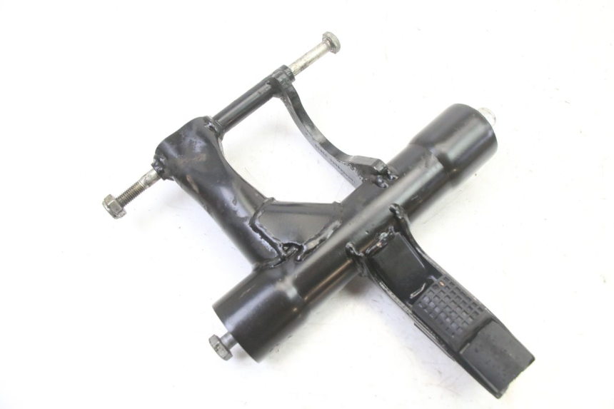 photo de SUPPORT MOTEUR APRILIA SR 2T 50 (2018 - 2022) - Points de fixation