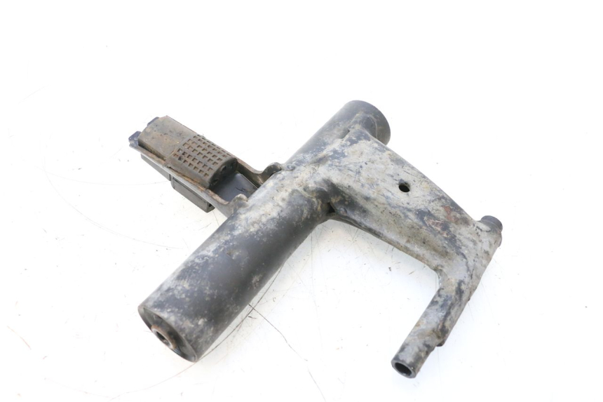 photo de SUPPORT MOTEUR APRILIA SR MOTARD 50 (2012 - 2018) - Gros plan technique