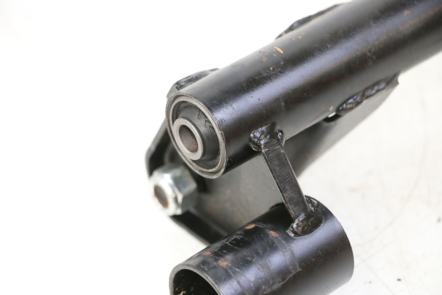 photo de SUPPORT MOTEUR PEUGEOT STREETZONE I 2T 50 (2018 - 2020) - Autre angle de vue