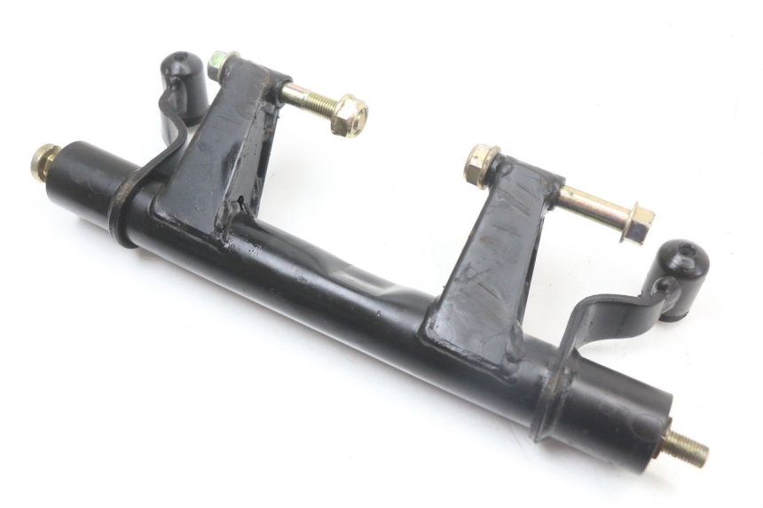 photo de SUPPORT MOTEUR KYMCO SUPER 8 4T 50 (2018 - 2020) - Gros plan technique