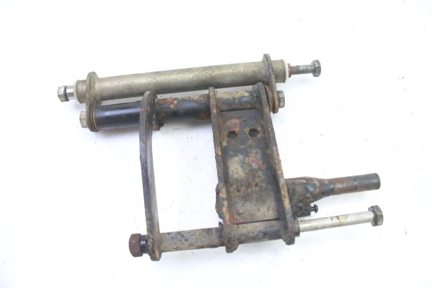 photo de SUPPORT MOTEUR PIAGGIO SUPER LX 125 (2000 - 2003) - Détail de la pièce