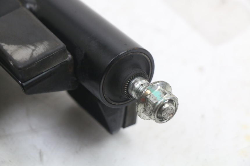 photo de SUPPORT MOTEUR SUZUKI BURGMAN 125 (2018 - 2021) - État de surface