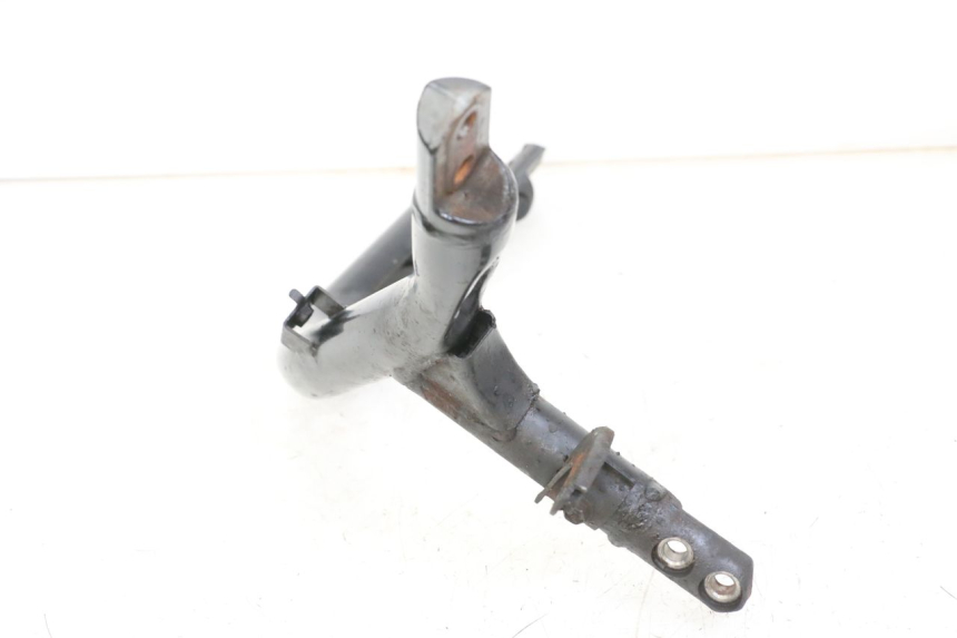 photo de SUPPORT MOTEUR SUZUKI GSX F GSXF 650 (2007 - 2015) - Gros plan technique