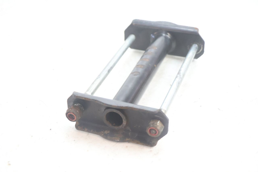 photo de SUPPORT MOTEUR PEUGEOT TREKKER 50 (1995 - 2004) - Autre angle de vue