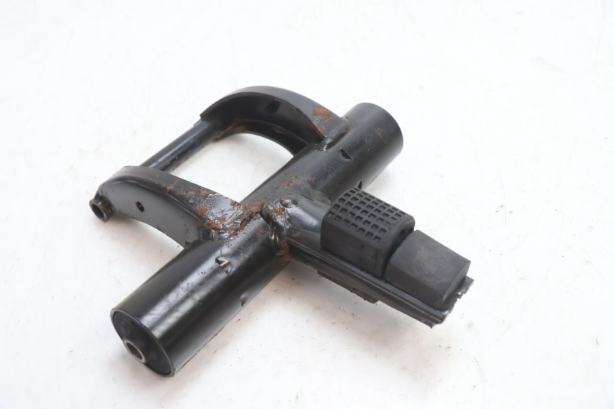 photo de SUPPORT MOTEUR PIAGGIO TYPHOON 50 (2000 - 2009) - Vue principale