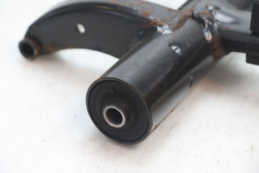 photo de SUPPORT MOTEUR PIAGGIO TYPHOON 50 (2000 - 2009) - Détail de la pièce
