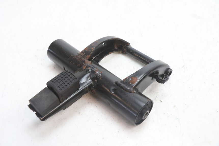 photo de SUPPORT MOTEUR PIAGGIO TYPHOON 50 (2000 - 2009) - Zoom état d’usage