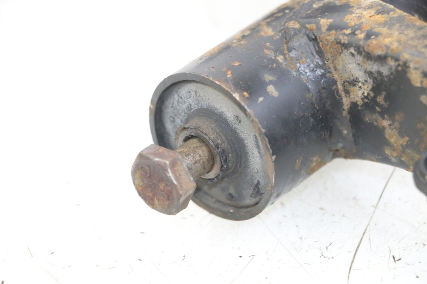 photo de SUPPORT MOTEUR PIAGGIO TYPHOON 80 (1994 - 1997) - Vue d’ensemble