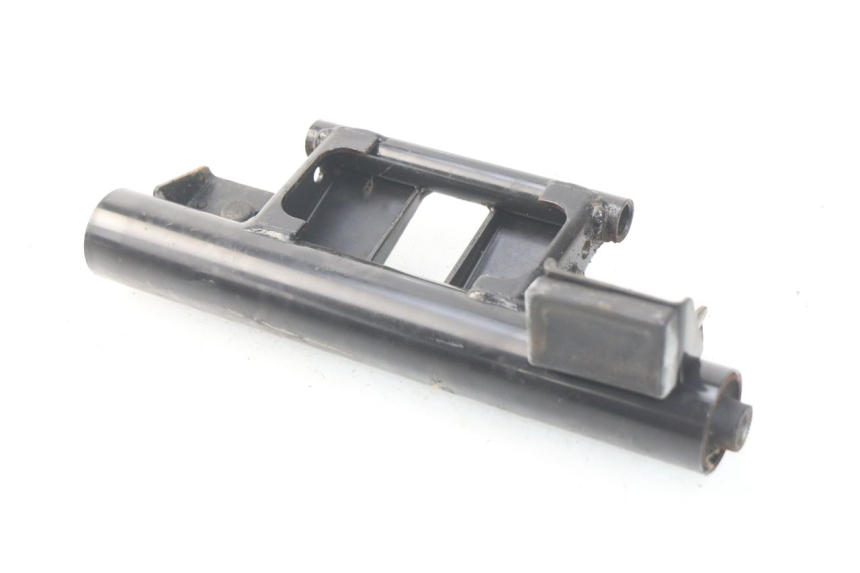 photo de SUPPORT MOTEUR SUZUKI UC EPICURO 125 (1999 - 2003) - Vue principale